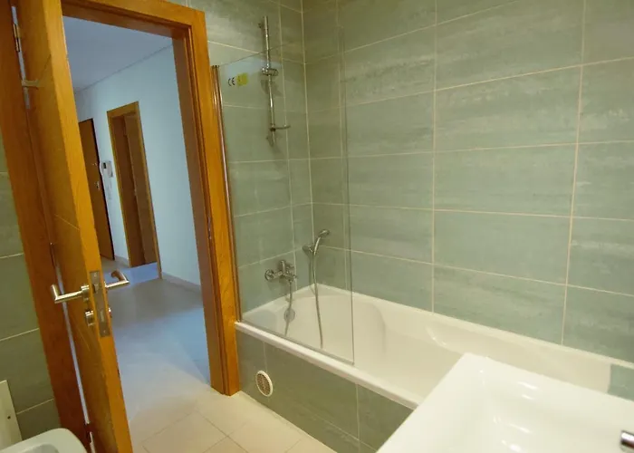 Do Pinhal * ヴィラモウラ